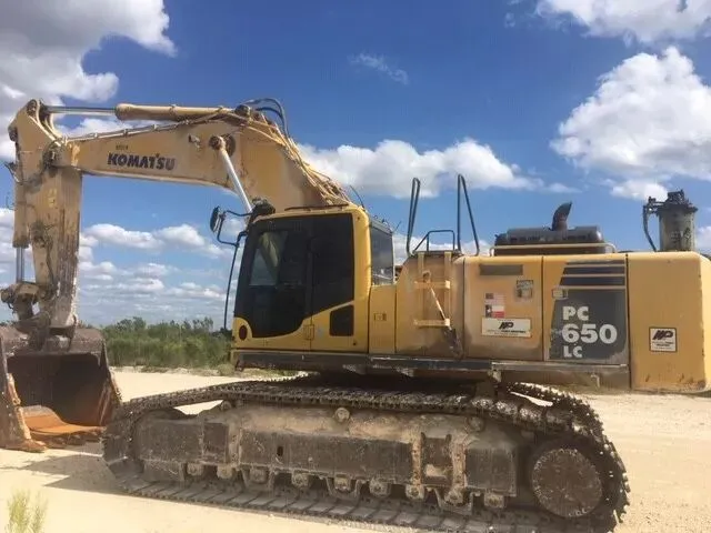 Большой экскаватор KOMATSU PC650LC-8 б/у