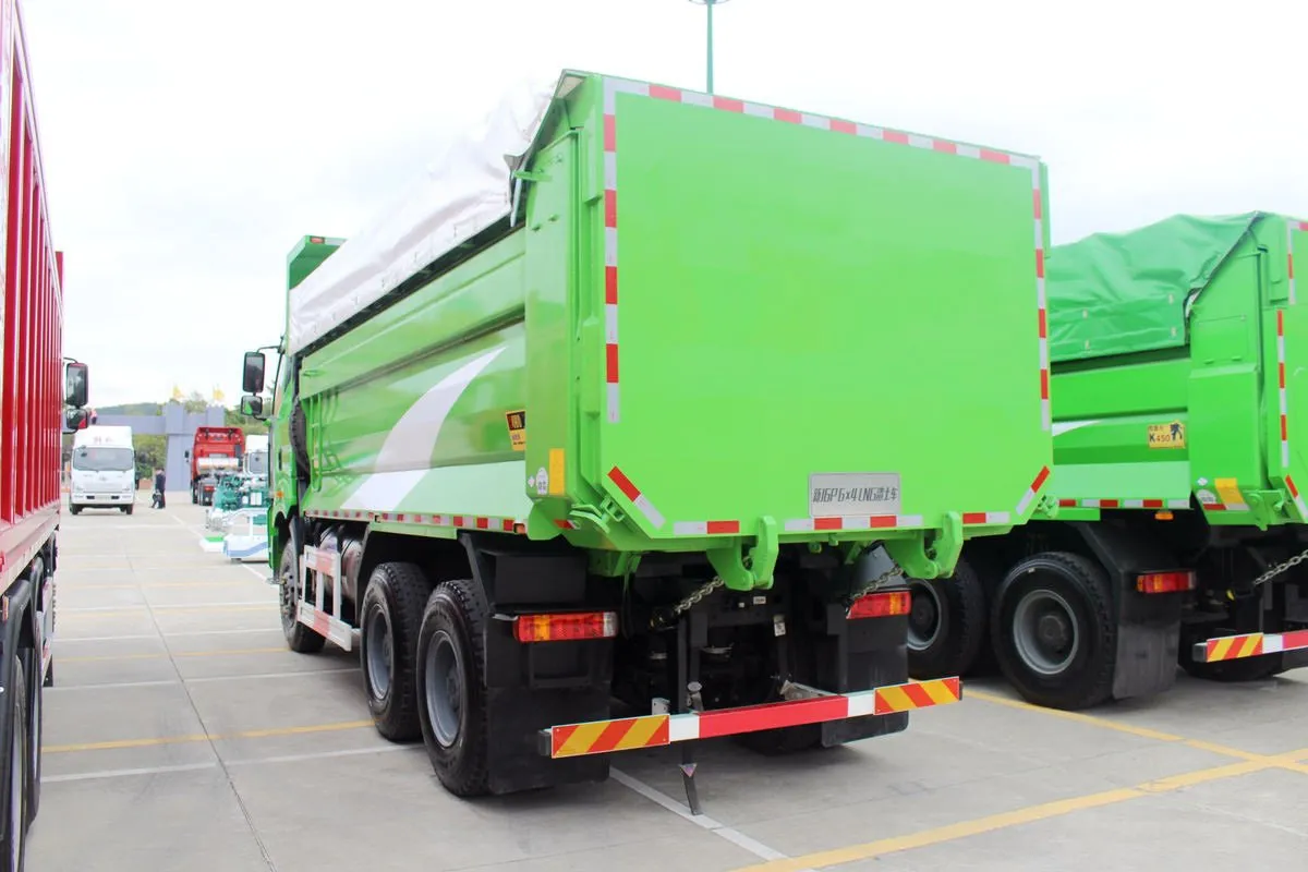 Самосвал FAW J6P 6x4 б/у1