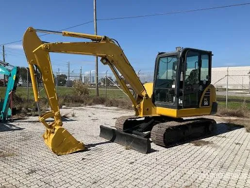 Мини-экскаватор KOMATSU PC56-7 б/у1