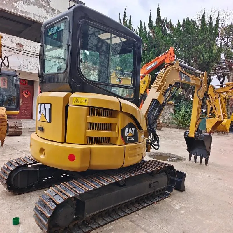 Мини-экскаватор CAT 303.5 CR б/у6