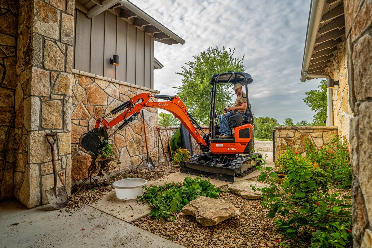 Мини-экскаватор KUBOTA U17-5 б/у0