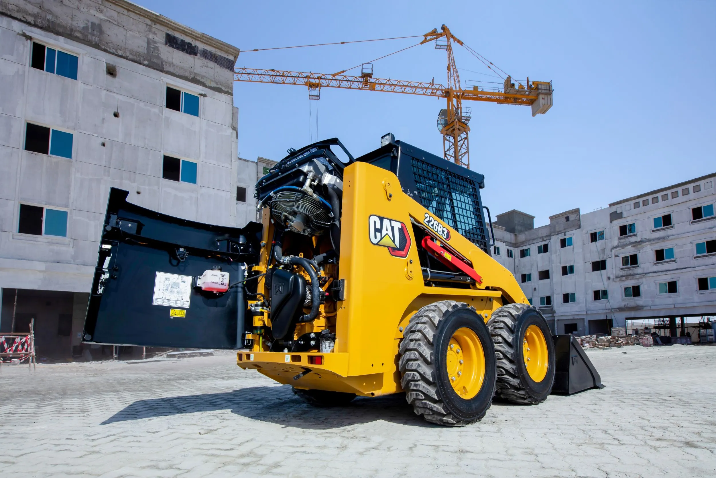 Погрузчик с бортовым поворотом CAT 226B3 Series 2 б/у1