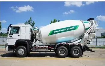 Автобетоносмеситель XCMG G06V б/у0